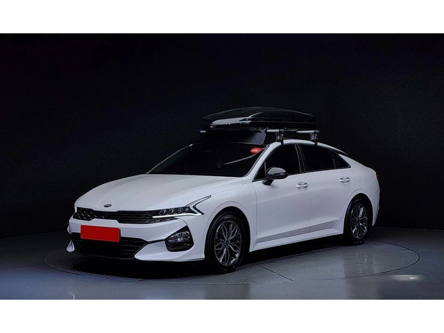 Kia K5 - автомобили, коли, обяви за нови и употребявани 0