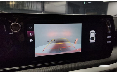 Kia K5 - автомобили, коли, обяви за нови и употребявани 14