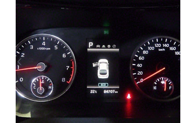 Kia K5 - автомобили, коли, обяви за нови и употребявани 8