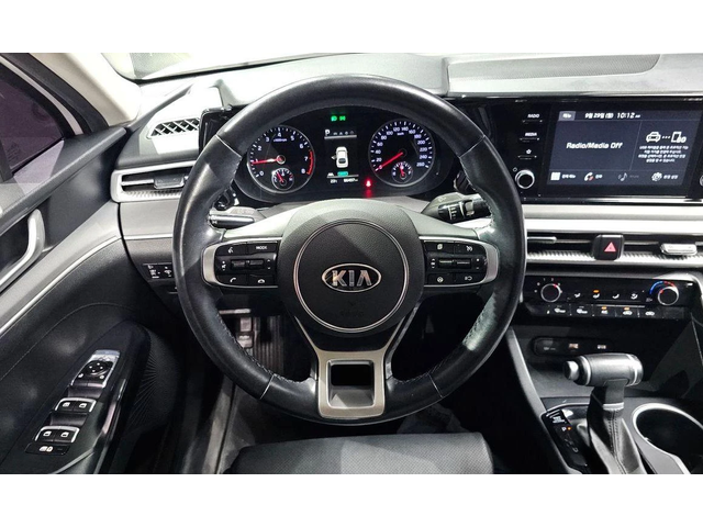 Kia K5 - автомобили, коли, обяви за нови и употребявани 12