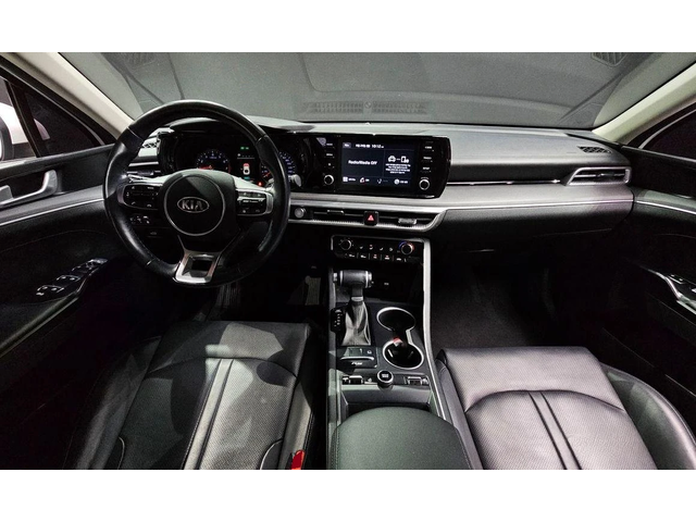 Kia K5 - автомобили, коли, обяви за нови и употребявани 6