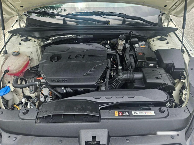 Kia K5 - автомобили, коли, обяви за нови и употребявани 5