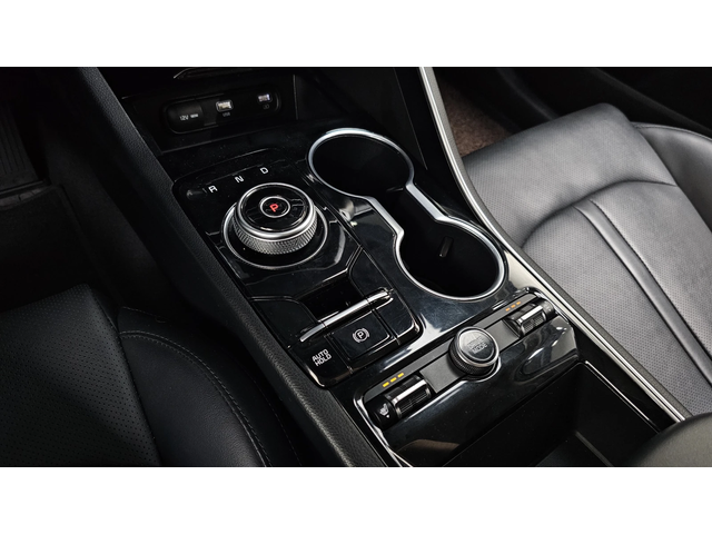 Kia K5 2.0 LPG * НАЙ-ДОБРА ЦЕНА В БЪЛГАРИЯ* - автомобили, коли, обяви за нови и употребявани 4