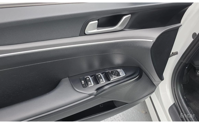 Kia K5 2.0 LPI TRENDY * НАЙ-ДОБРА ЦЕНА В БЪЛГАРИЯ* - автомобили, коли, обяви за нови и употребявани 12