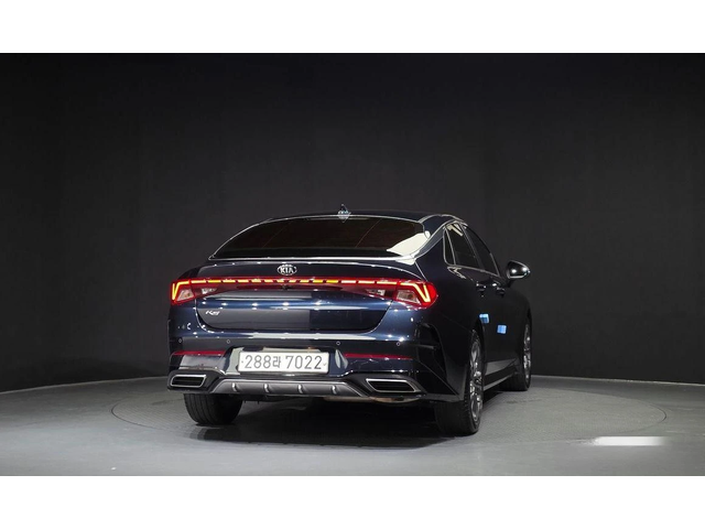 Kia K5 2.0 Noblesse * НАЙ-ДОБРА ЦЕНА В БЪЛГАРИЯ* - автомобили, коли, обяви за нови и употребявани 3