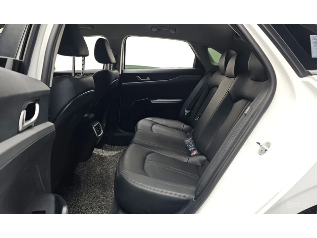 Kia K5 2.0 LPI TRENDY * НАЙ-ДОБРА ЦЕНА В БЪЛГАРИЯ* - автомобили, коли, обяви за нови и употребявани 9