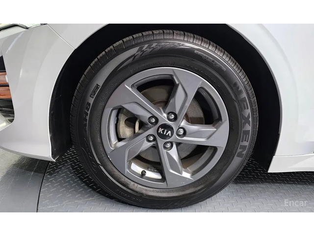 Kia K5 2.0 LPG Standard * НАЙ-ДОБРА ЦЕНА В БЪЛГАРИЯ* - автомобили, коли, обяви за нови и употребявани 2