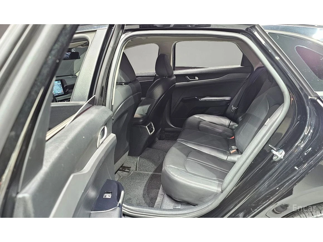 Kia K5 2.0 LPI TRENDY * НАЙ-ДОБРА ЦЕНА В БЪЛГАРИЯ* - автомобили, коли, обяви за нови и употребявани 9