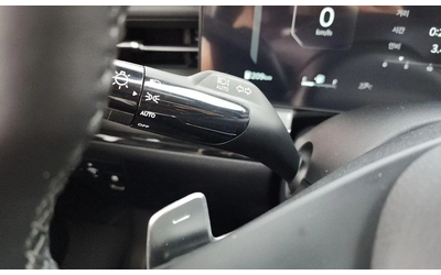 Kia K5 2.0 LPG PRESTIGE * НАЙ-ДОБРА ЦЕНА В БЪЛГАРИЯ* - автомобили, коли, обяви за нови и употребявани 13