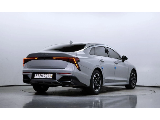 Kia K5 2.0 LPG PRESTIGE * НАЙ-ДОБРА ЦЕНА В БЪЛГАРИЯ* - автомобили, коли, обяви за нови и употребявани 1