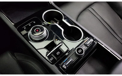 Kia K5 2.0 LPG PRESTIGE * НАЙ-ДОБРА ЦЕНА В БЪЛГАРИЯ* - автомобили, коли, обяви за нови и употребявани 8