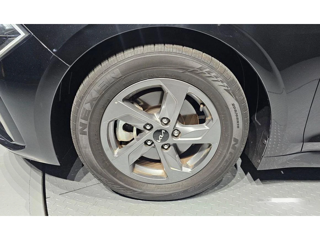 Kia K5 2.0 LPG PRESTIGE* НАЙ-ДОБРА ЦЕНА В БЪЛГАРИЯ* - автомобили, коли, обяви за нови и употребявани 4