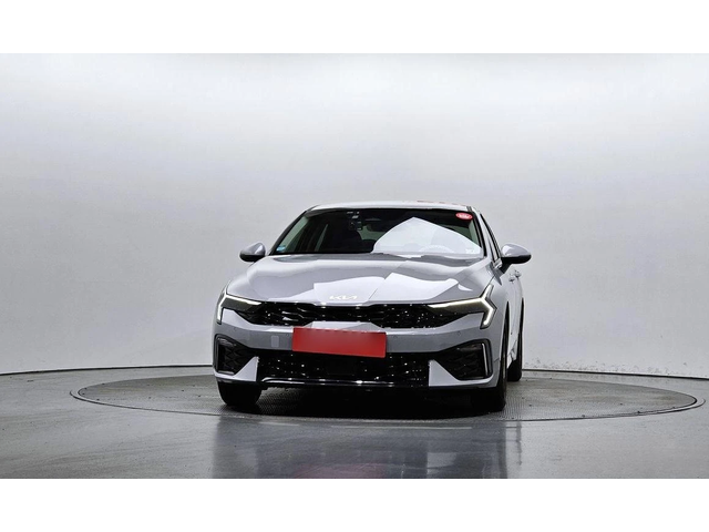 Kia K5 2.0 LPG PRESTIGE * НАЙ-ДОБРА ЦЕНА В БЪЛГАРИЯ* - автомобили, коли, обяви за нови и употребявани 1