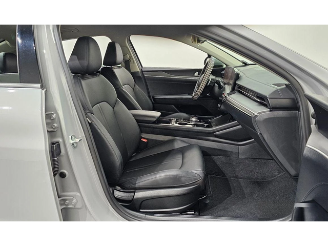 Kia K5 2.0 LPG PRESTIGE * НАЙ-ДОБРА ЦЕНА В БЪЛГАРИЯ* - автомобили, коли, обяви за нови и употребявани 7