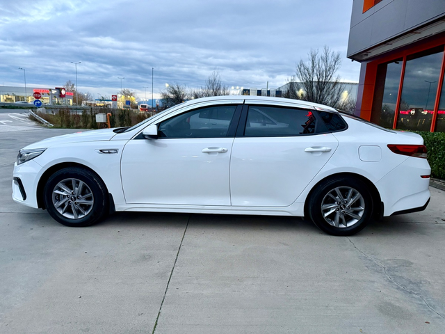 KIA K5 - автомобили, коли, обяви за нови и употребявани 7