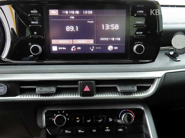 Kia K5 2.0 LPi - ФАБРИЧНО ЛИЗИНГ БЕЗ ПЪРВОНАЧАЛНА ВНОСКА - автомобили, коли, обяви за нови и употребявани 12