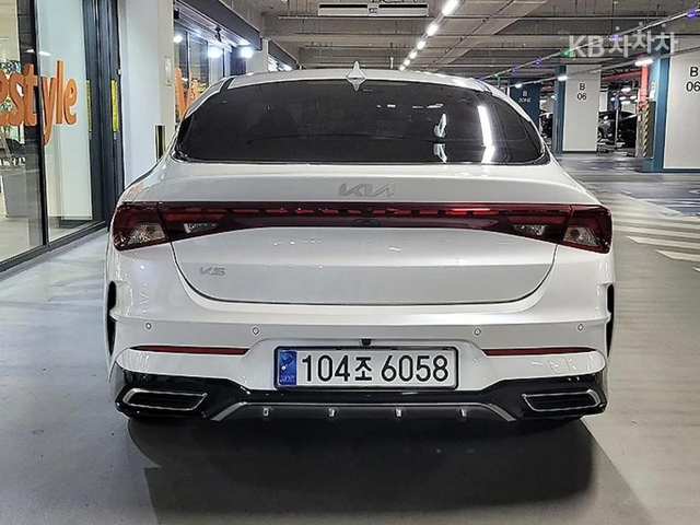 Kia K5 2.0 LPi - ФАБРИЧНО ЛИЗИНГ БЕЗ ПЪРВОНАЧАЛНА ВНОСКА - автомобили, коли, обяви за нови и употребявани 4