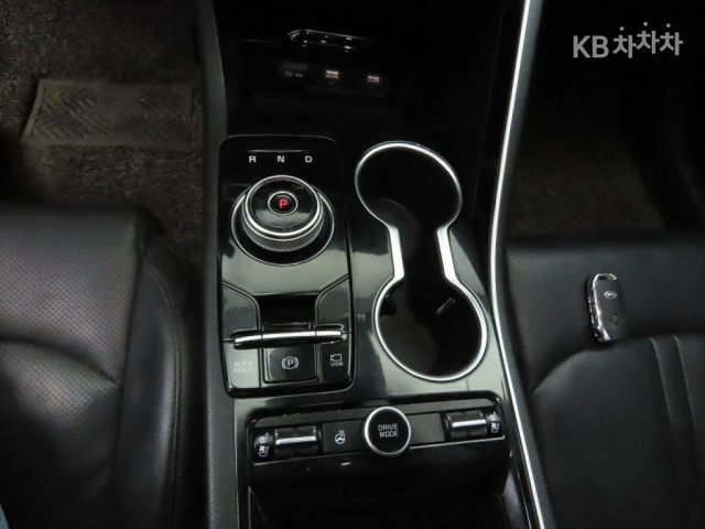 Kia K5 2.0 LPi - ФАБРИЧНО ЛИЗИНГ БЕЗ ПЪРВОНАЧАЛНА ВНОСКА - автомобили, коли, обяви за нови и употребявани 8