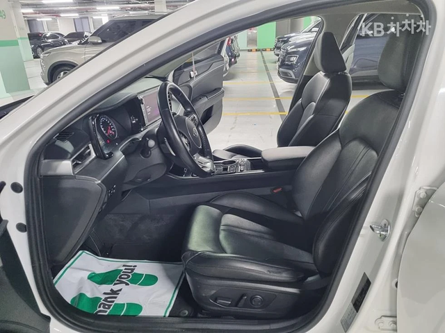 Kia K5 2.0 LPi - ФАБРИЧНО ЛИЗИНГ БЕЗ ПЪРВОНАЧАЛНА ВНОСКА - автомобили, коли, обяви за нови и употребявани 9