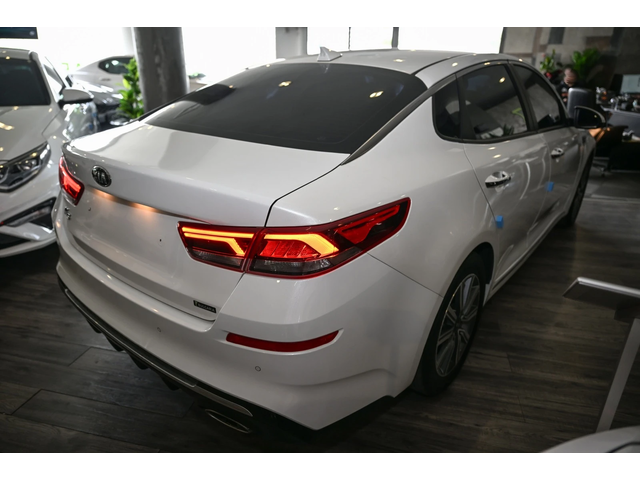 Kia K5 2.0 LPG ФАБРИЧНО ЛИЗИНГ БЕЗ ПЪРВОНАЧАЛНА ВНОСКА - автомобили, коли, обяви за нови и употребявани 6