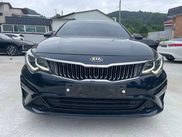 Kia K5 2.0LPI autogeorge.com - автомобили, коли, обяви за нови и употребявани 0