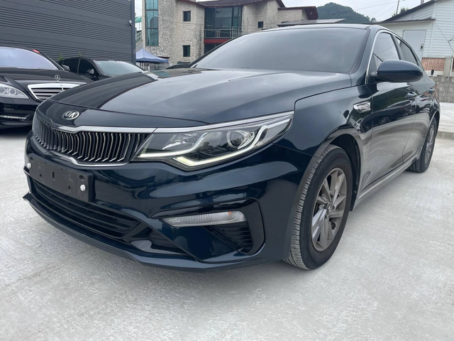 Kia K5 2.0LPI autogeorge.com - автомобили, коли, обяви за нови и употребявани 2