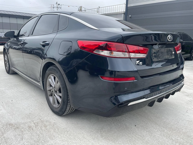 Kia K5 2.0LPI autogeorge.com - автомобили, коли, обяви за нови и употребявани 6