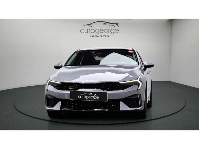 Kia K5 2.0LPI TRENDY autogeorge.com - автомобили, коли, обяви за нови и употребявани 2