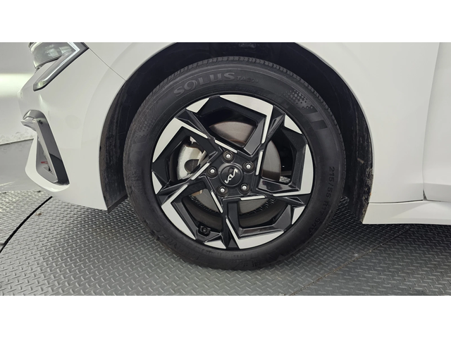 Kia K5 2.0LPI PRESTIGE autogeorge.com - автомобили, коли, обяви за нови и употребявани 4