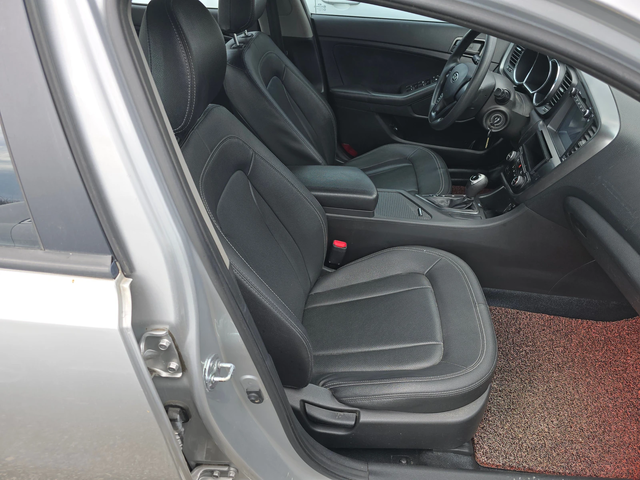 Kia K5 2.0 LPI  GAS - автомобили, коли, обяви за нови и употребявани 9