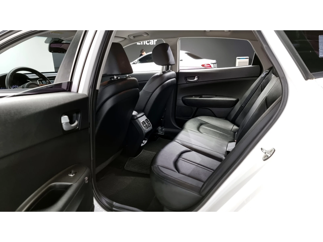 Kia K5 2.0 LPI autogeorge.com - автомобили, коли, обяви за нови и употребявани 9