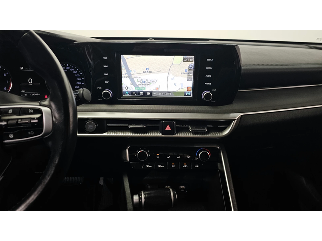 Kia K5 2.0LPI STANDARD autogeorge.com - автомобили, коли, обяви за нови и употребявани 13