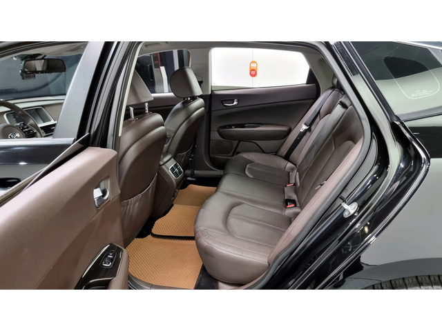 Kia K5 2.0LPI NOBLESSE autogeorge.com - автомобили, коли, обяви за нови и употребявани 11