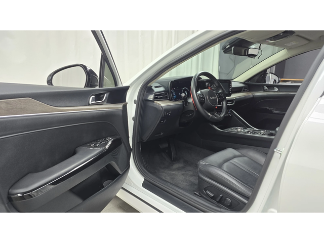 Kia K5 2.0 NOBLESSE autogeorge.com - автомобили, коли, обяви за нови и употребявани 9