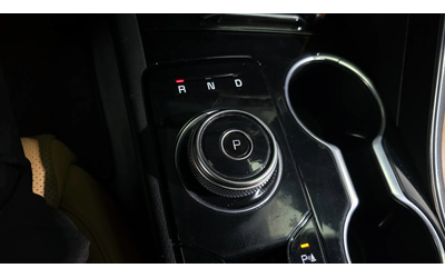 Kia K5 2.0 NOBLESSE autogeorge.com - автомобили, коли, обяви за нови и употребявани 7