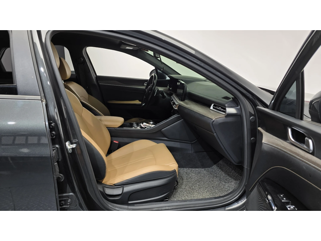 Kia K5 2.0 NOBLESSE autogeorge.com - автомобили, коли, обяви за нови и употребявани 10