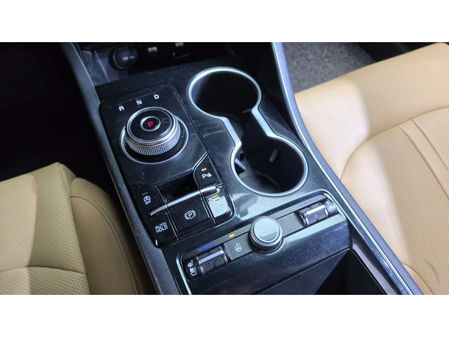 Kia K5 2.0 NOBLESSE autogeorge.com - автомобили, коли, обяви за нови и употребявани 8