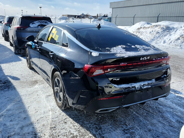 Kia K5 1.6 LX - автомобили, коли, обяви за нови и употребявани 1