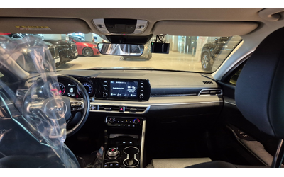 KIA K5 - автомобили, коли, обяви за нови и употребявани 10