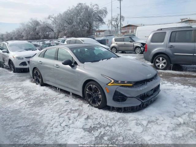 Kia K5 GT - автомобили, коли, обяви за нови и употребявани 12