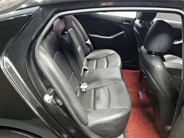 Kia K5 K5 Luxury - автомобили, коли, обяви за нови и употребявани 10