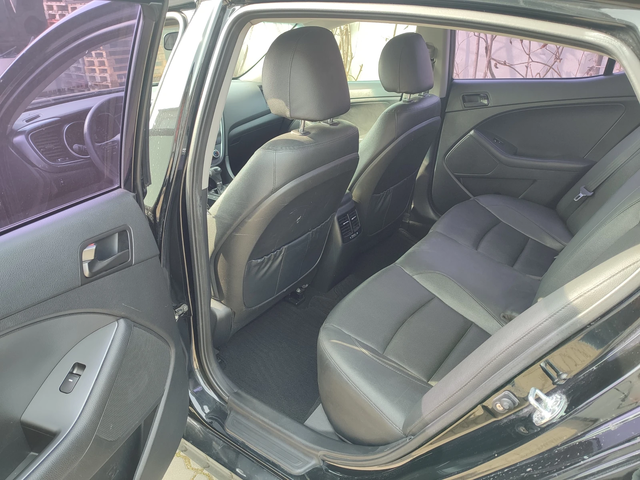 Kia K5 2.0 Lpi - автомобили, коли, обяви за нови и употребявани 8