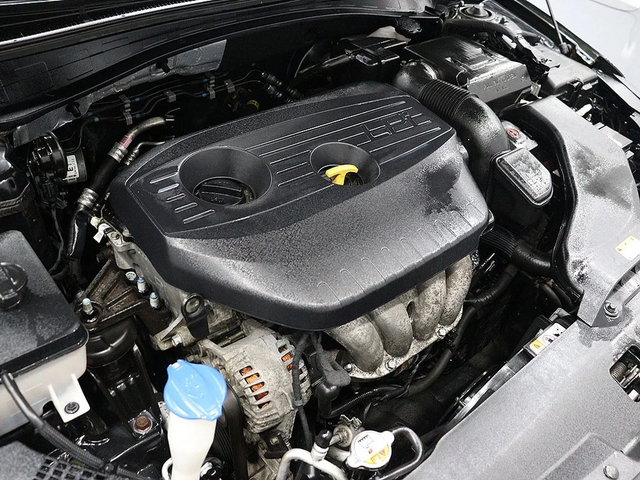 Kia K5 K5 2Nd Generation 2.0 Lpi Rental Car Luxury - автомобили, коли, обяви за нови и употребявани 5