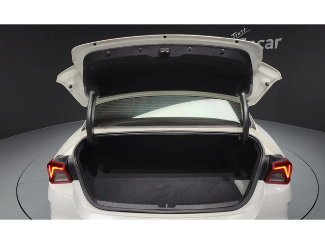 Kia K5 3Rd Generation 2.0 Lpi (For Rental Cars) Trendy - автомобили, коли, обяви за нови и употребявани 16