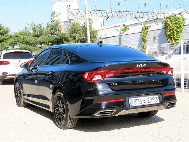 Kia K5 2.0 LPI - автомобили, коли, обяви за нови и употребявани 2