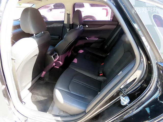 Kia K5 2.0 LPI - автомобили, коли, обяви за нови и употребявани 5