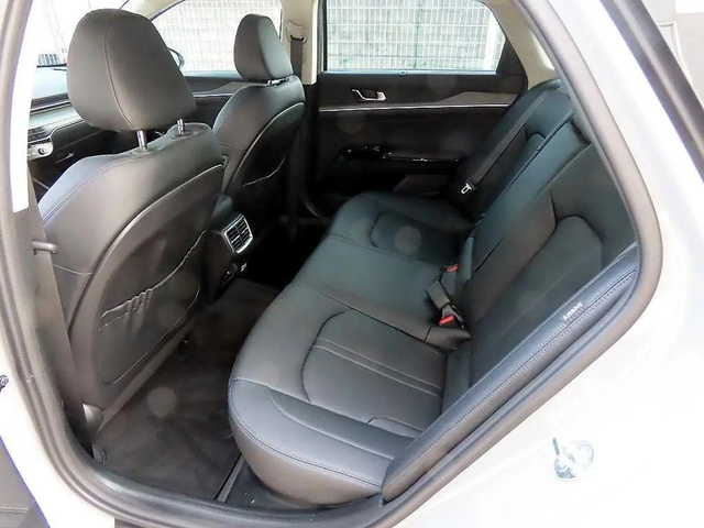 Kia K5 Hybrid 3Rd Generation Noblesse - автомобили, коли, обяви за нови и употребявани 9