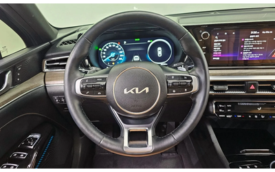 Kia K5 2023 - автомобили, коли, обяви за нови и употребявани 12