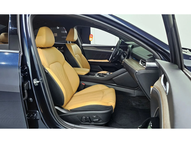 Kia K5 2023 - автомобили, коли, обяви за нови и употребявани 9