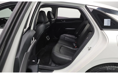 Kia K5 2.0 Trendy* ПОДГРЕВ* LANE ASSIST* CARPLAY* - автомобили, коли, обяви за нови и употребявани 14